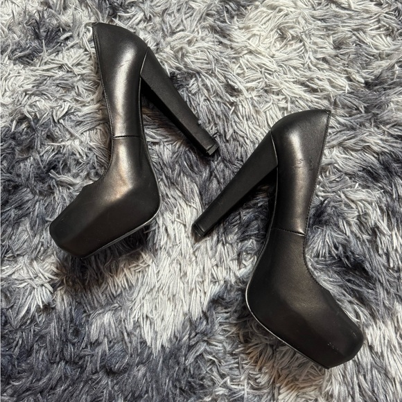 Steve Madden Danitty Heels - Picture 7 of 8